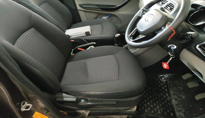 2019 Tata Tiago XZ PETROL, Petrol, Manual, 93,999 km, interior