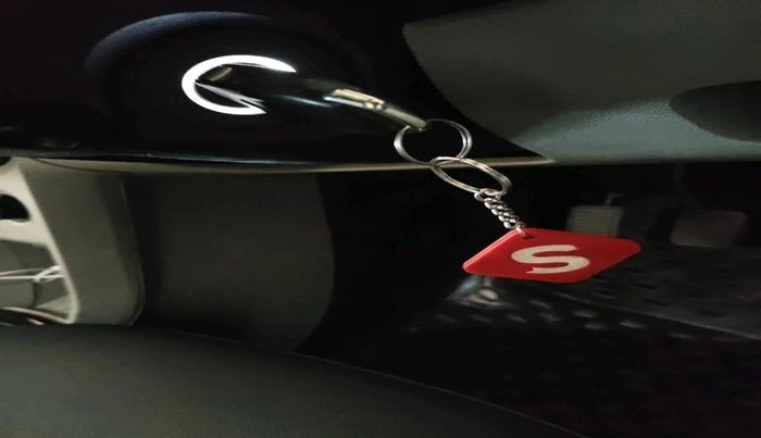 2019 Tata Tiago XZ PETROL, Petrol, Manual, 93,999 km, interior