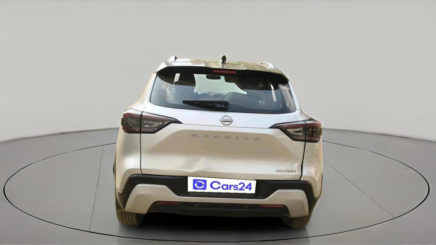 2024 Nissan MAGNITE Tekna B4D 1.0 Petrol AMT, Petrol, Automatic, 9,680 km, exterior