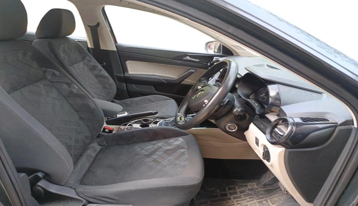 2023 Skoda SLAVIA AMBITION 1.0L TSI AT, Petrol, Automatic, 61,873 km, interior