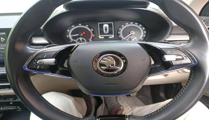 2023 Skoda SLAVIA AMBITION 1.0L TSI AT, Petrol, Automatic, 61,873 km, interior