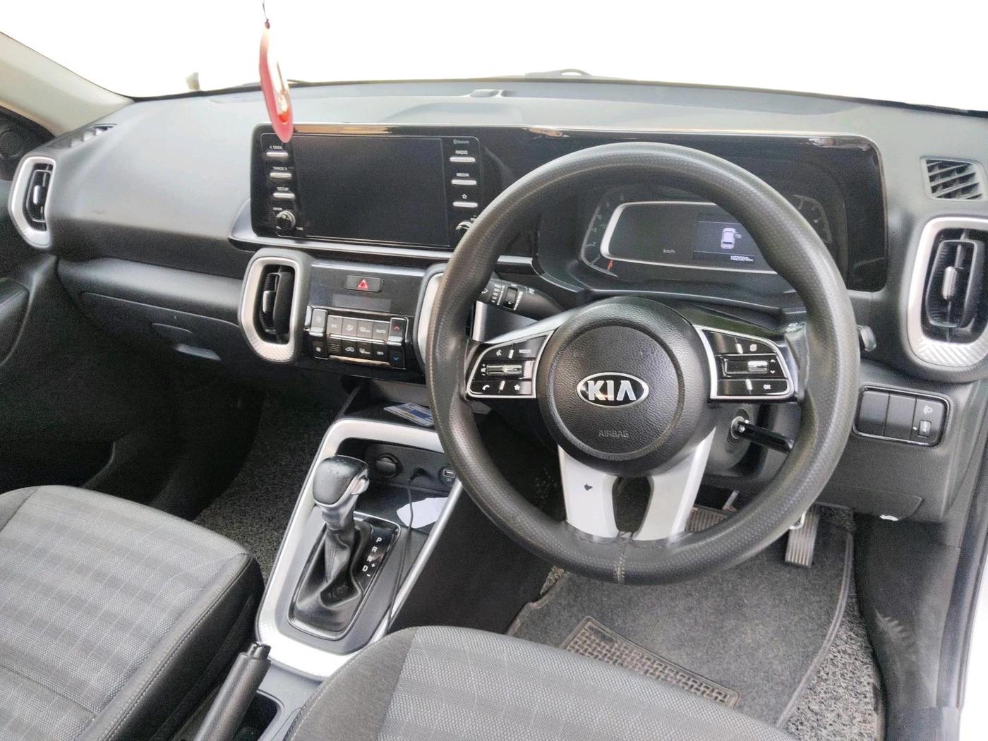 2020 KIA SONET HTK PLUS 1.5, Diesel, Manual, 1,02,024 km, interior