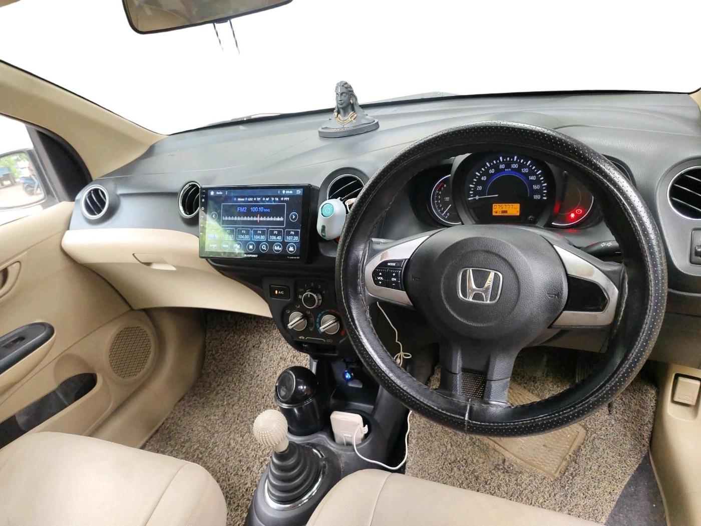 2014 Honda Brio S MT, Petrol, Manual, 75,777 km, interior