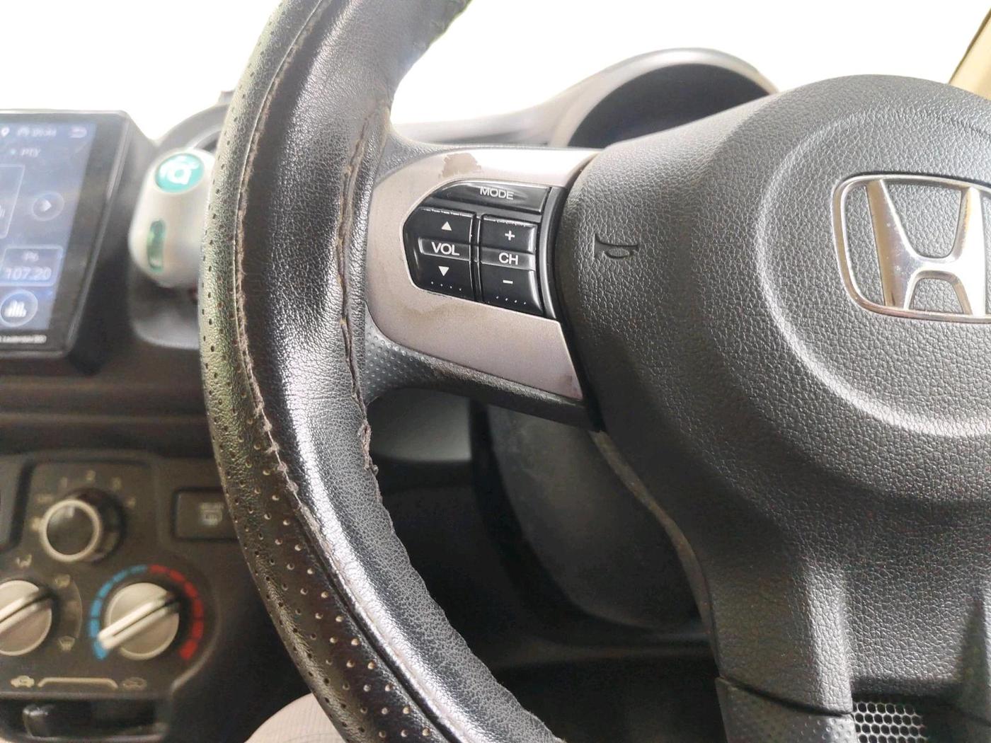 2014 Honda Brio S MT, Petrol, Manual, 75,777 km, interior
