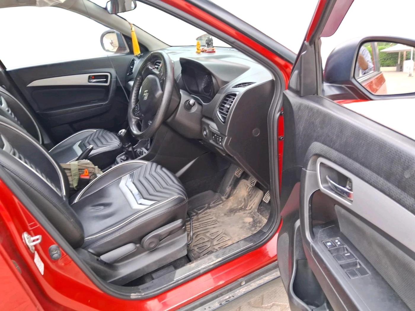 2020 Maruti Vitara Brezza ZXI, Petrol, Manual, 98,076 km, interior