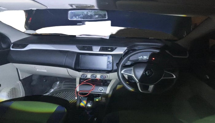 2021 Renault TRIBER RXZ AMT, Petrol, Automatic, 70,953 km, interior