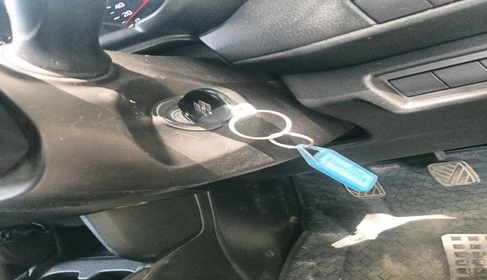 2024 Maruti Swift LXi, Petrol, Manual, 22,151 km, interior