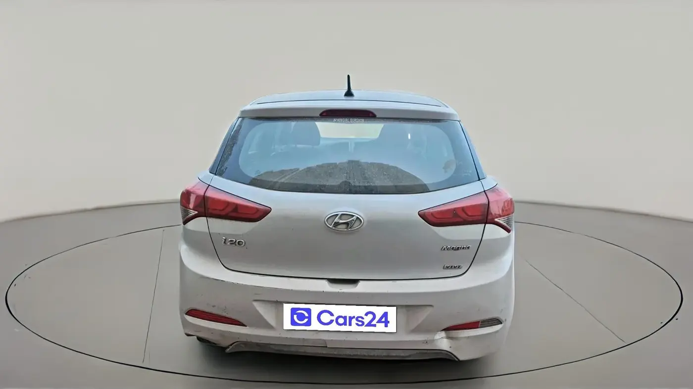 2015 Hyundai Elite i20 MAGNA 1.2, CNG, Manual, 1,50,727 km, exterior