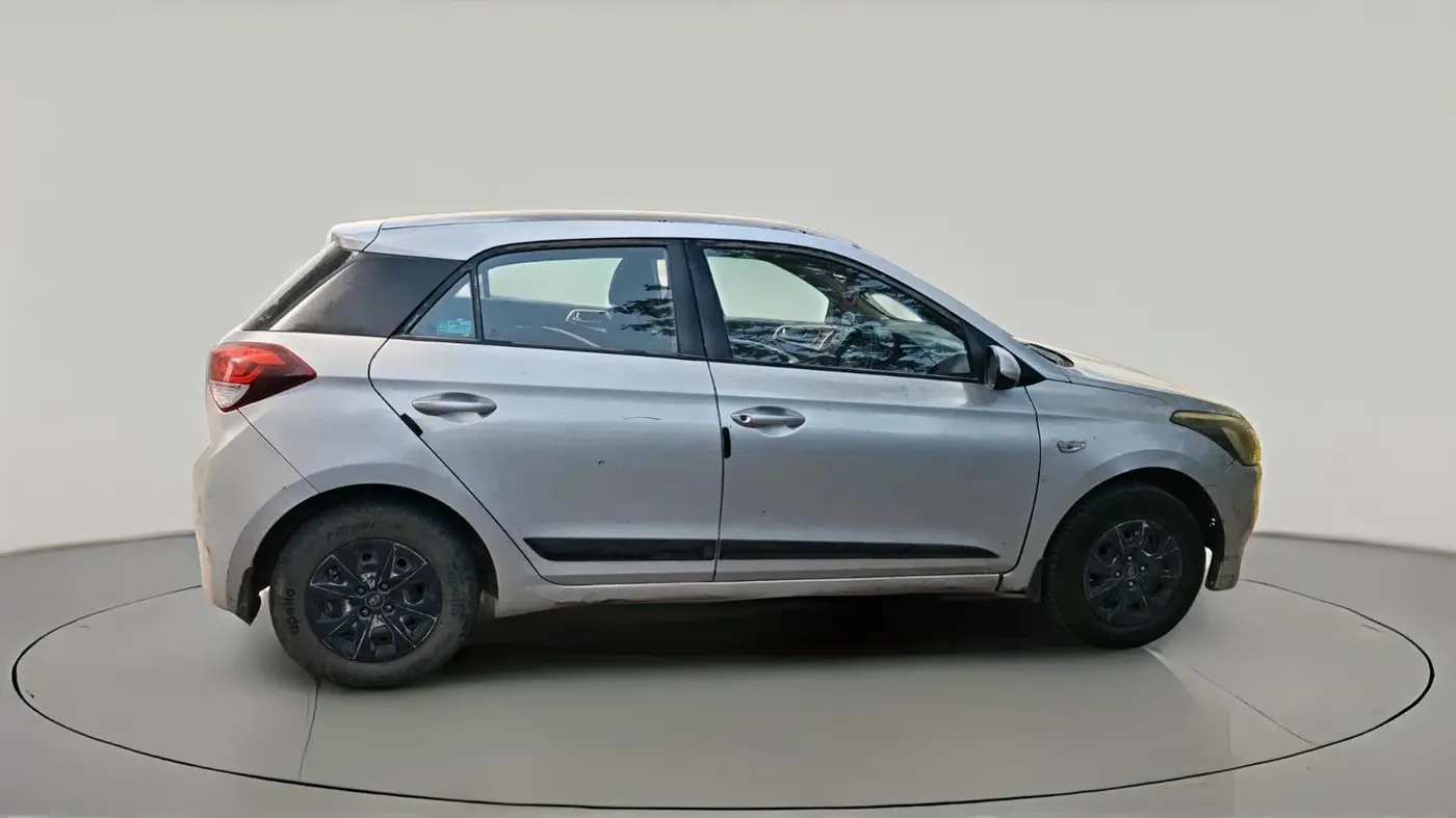 2015 Hyundai Elite i20 MAGNA 1.2, CNG, Manual, 1,50,727 km, exterior