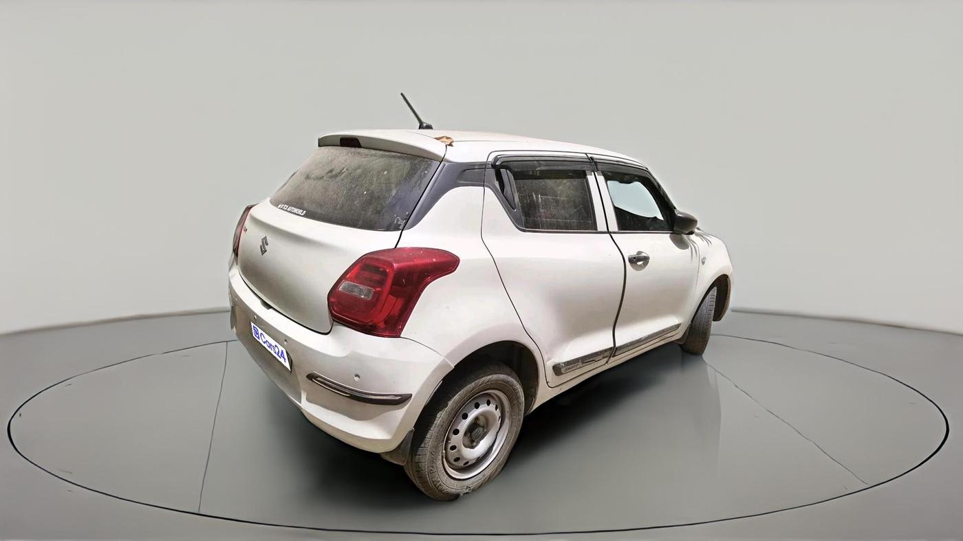 2024 Maruti Swift LXI, Petrol, Manual, 32,607 km, exterior