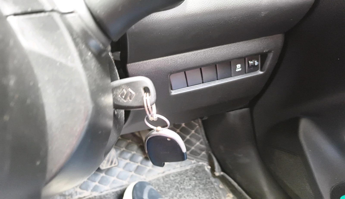 2024 Maruti Swift LXI, Petrol, Manual, 32,607 km, interior