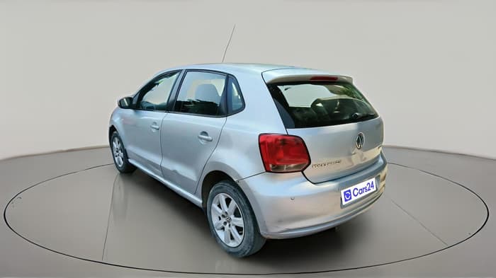2011 Volkswagen Polo HIGHLINE1.2L, Petrol, Manual, 1,30,066 km, exterior