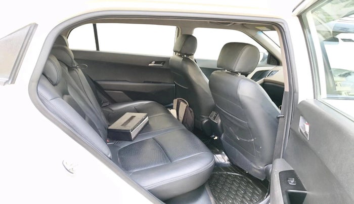 2016 Hyundai Creta SX PLUS AT 1.6 PETROL, Petrol, Automatic, 1,18,179 km, interior