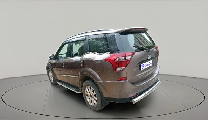 2020 Mahindra XUV500 W9, Diesel, Manual, 50,395 km, exterior