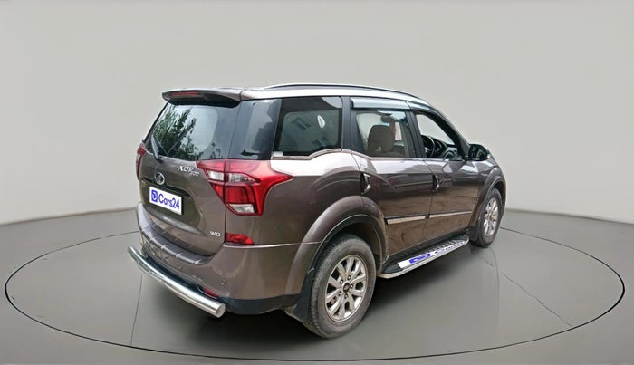 2020 Mahindra XUV500 W9, Diesel, Manual, 50,395 km, exterior