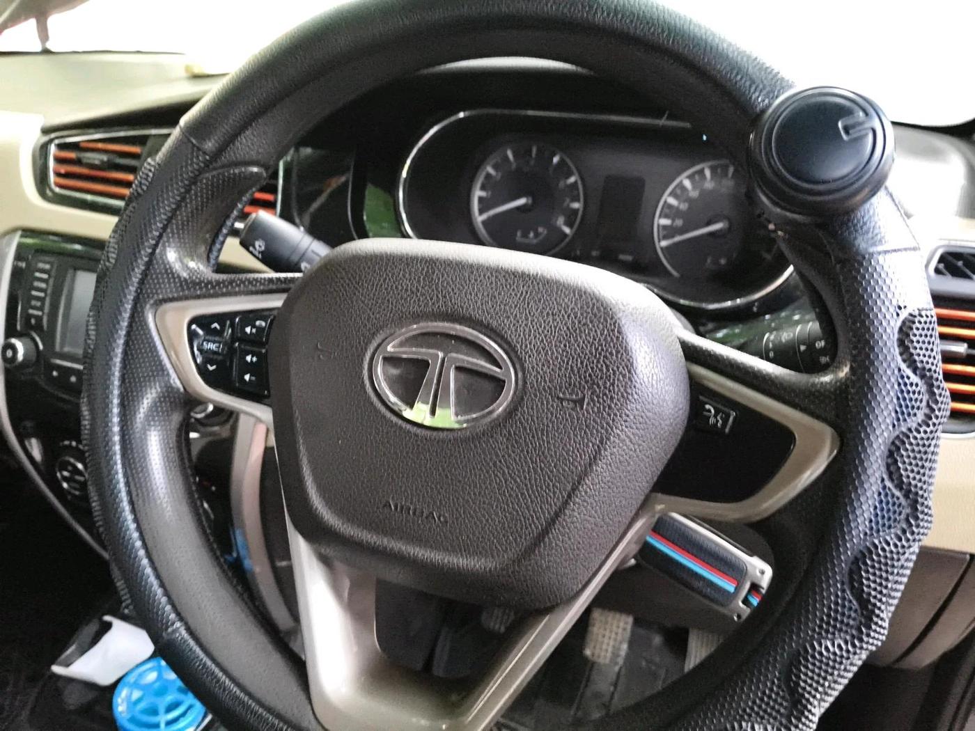 2016 Tata Zest XT PETROL, Petrol, Manual, 81,198 km, interior