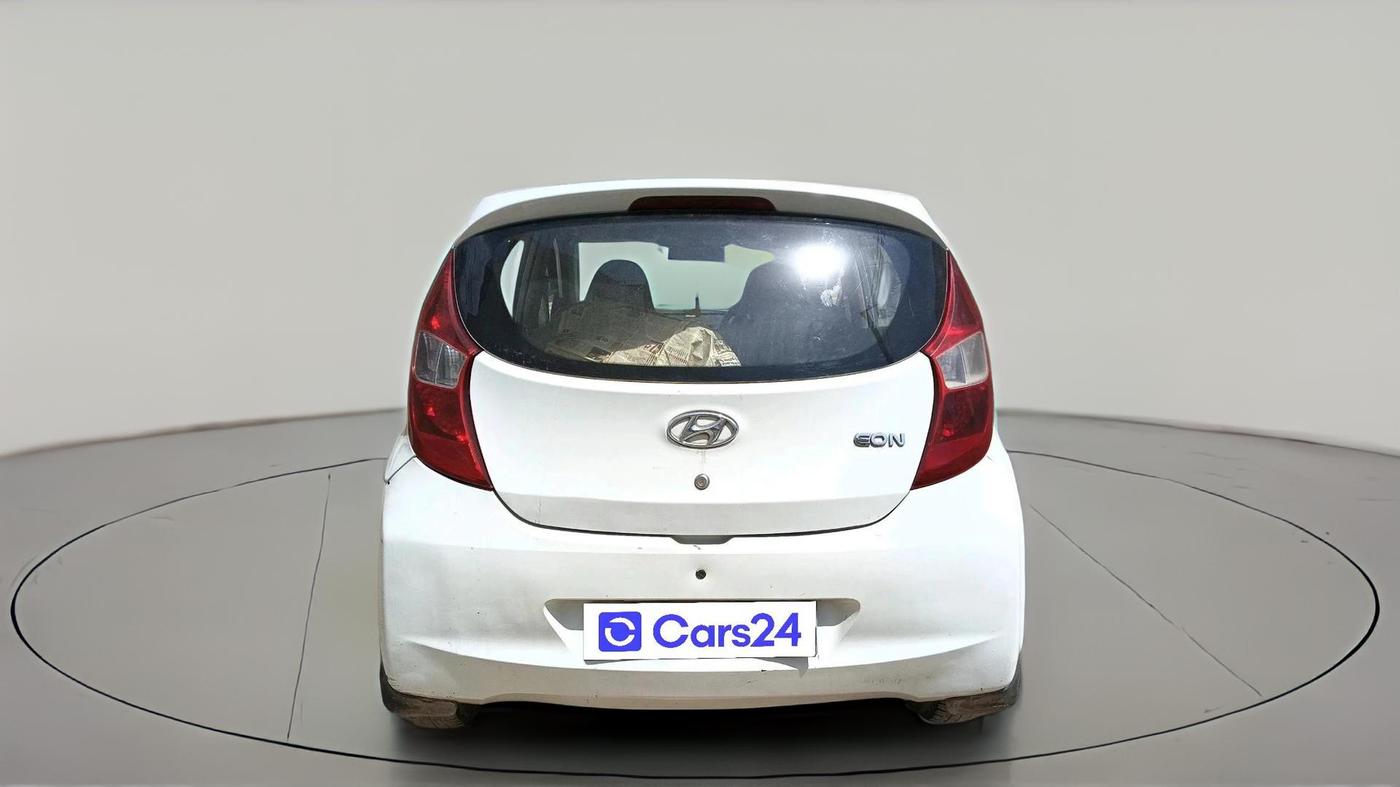2018 Hyundai Eon ERA +, CNG, Manual, 70,719 km, exterior