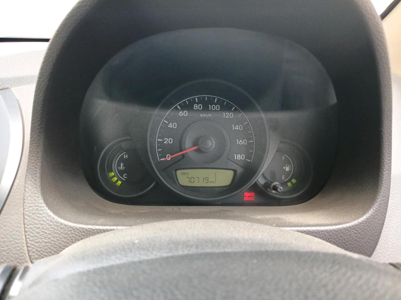 2018 Hyundai Eon ERA +, CNG, Manual, 70,719 km, interior