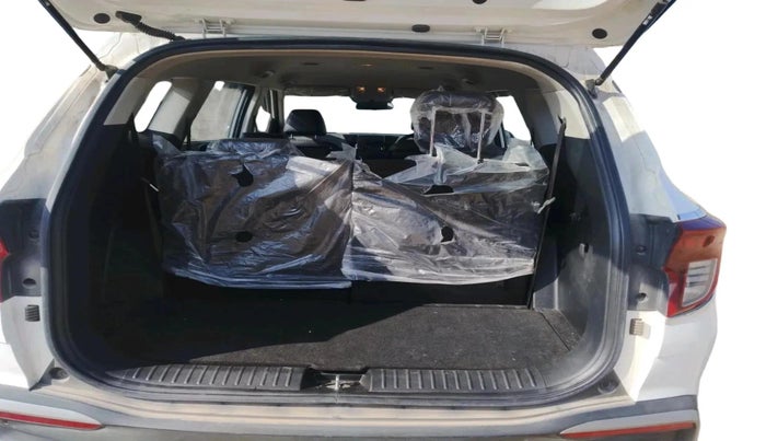 2022 KIA CARENS PRESTIGE 1.5 PETROL 7 STR, Petrol, Manual, 35,270 km, exterior