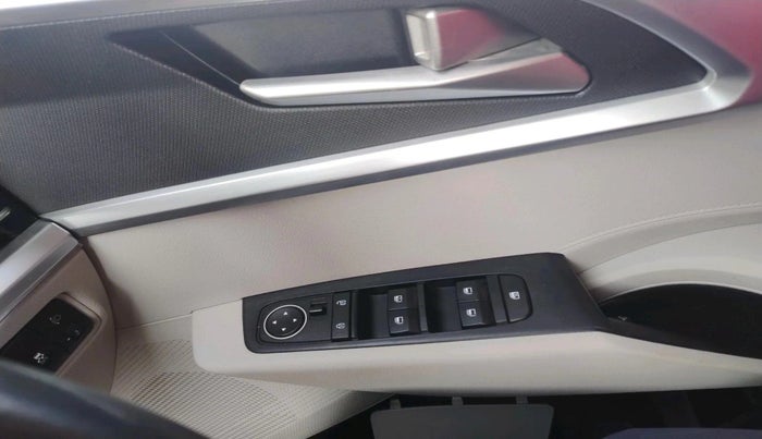 2022 KIA CARENS PRESTIGE 1.5 PETROL 7 STR, Petrol, Manual, 35,270 km, interior