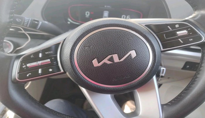 2022 KIA CARENS PRESTIGE 1.5 PETROL 7 STR, Petrol, Manual, 35,270 km, interior