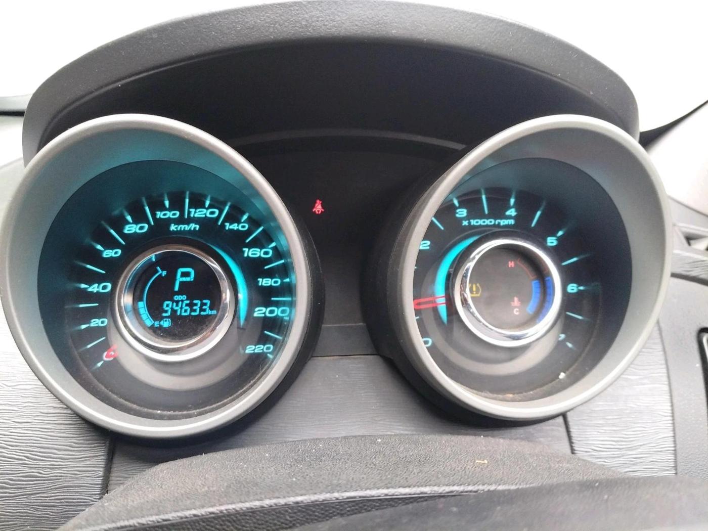 2018 Mahindra XUV500 W10 AT, Diesel, Automatic, 94,633 km, interior