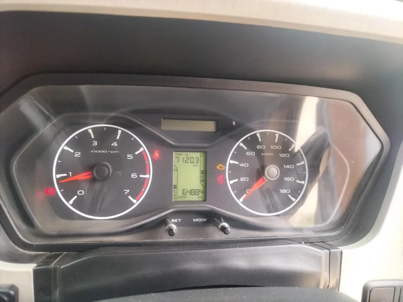 2022 Mahindra Scorpio S5, Diesel, Manual, 64,884 km, interior