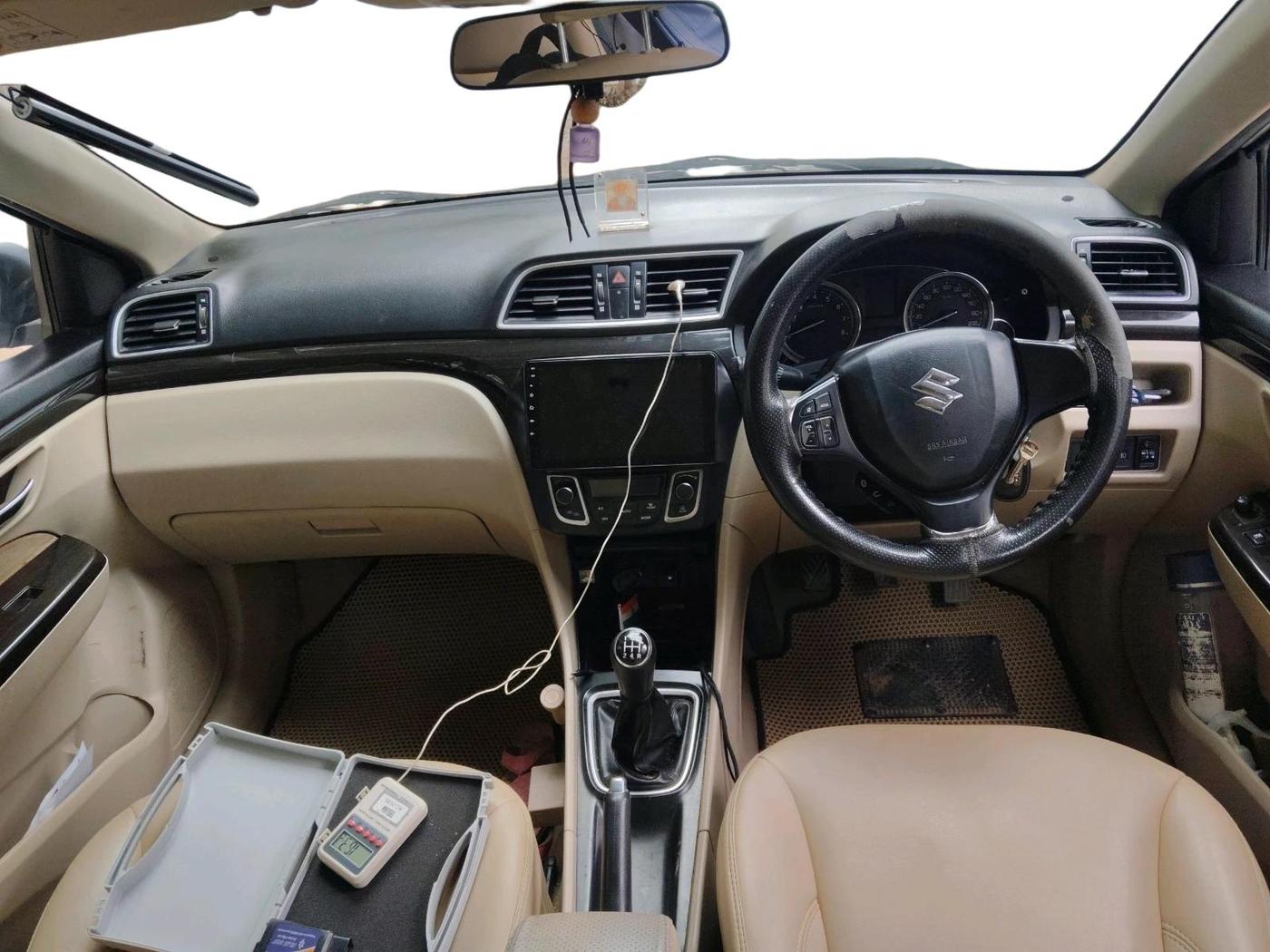 2015 Maruti Ciaz VXI+, Petrol, Manual, 1,17,545 km, interior