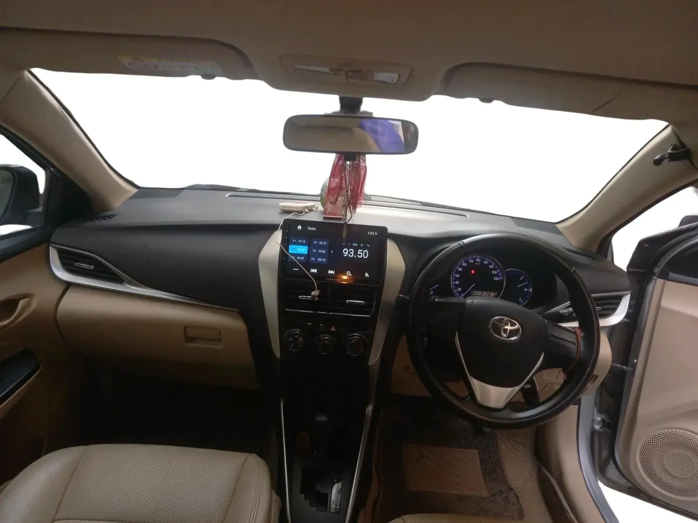 2019 Toyota YARIS J CVT, Petrol, Automatic, 40,191 km, interior