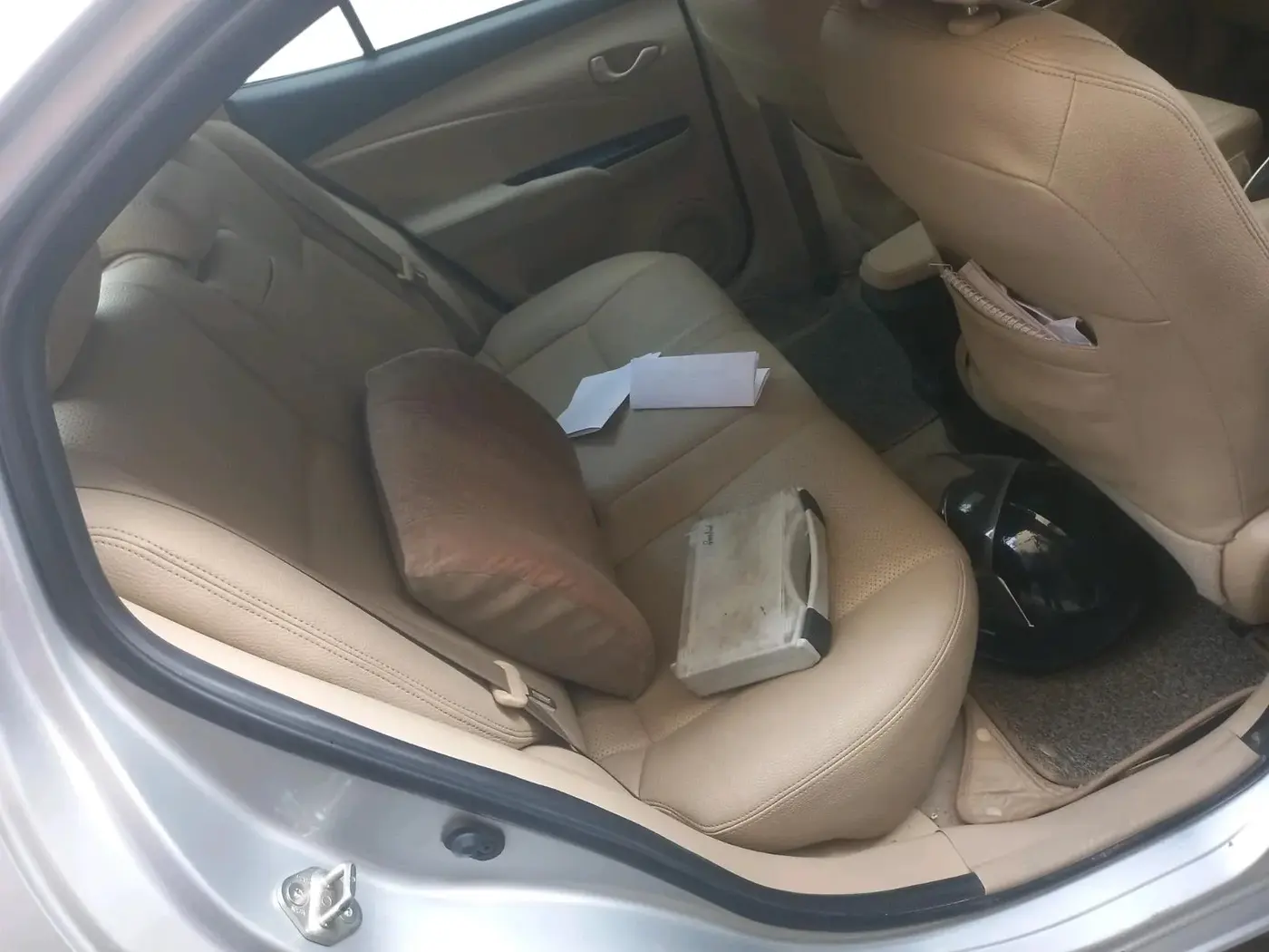 2019 Toyota YARIS J CVT, Petrol, Automatic, 40,191 km, interior