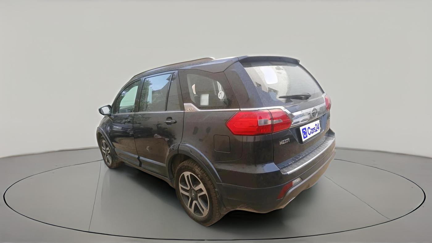 2017 Tata Hexa XT 4X2 7 STR, Diesel, Manual, 1,40,659 km, exterior