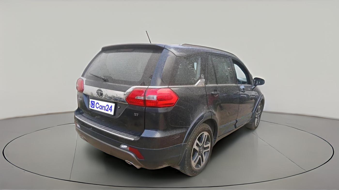 2017 Tata Hexa XT 4X2 7 STR, Diesel, Manual, 1,40,659 km, exterior
