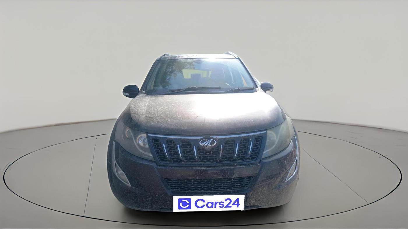 2016 Mahindra XUV500 W8 AT 1.99, Diesel, Automatic, 1,28,946 km, exterior