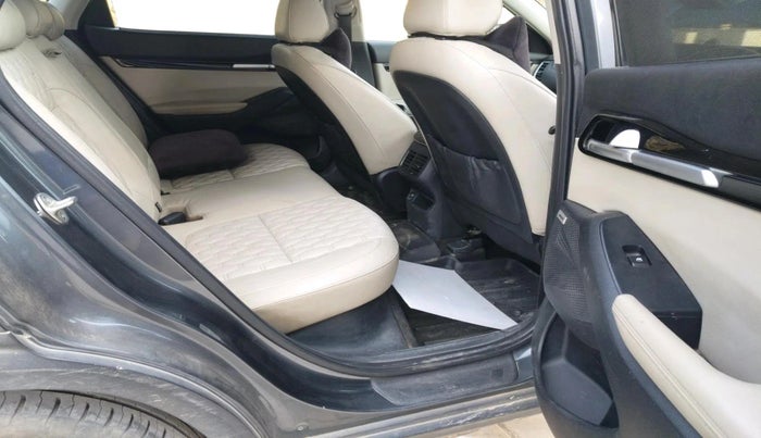 2020 KIA SELTOS HTX PLUS 1.5 DIESEL, Diesel, Manual, 1,08,595 km, interior