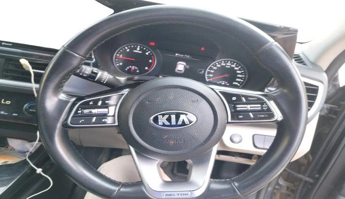 2020 KIA SELTOS HTX PLUS 1.5 DIESEL, Diesel, Manual, 1,08,595 km, interior