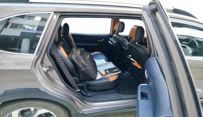 2016 Honda BR-V 1.5L I-VTEC V, Petrol, Manual, 94,625 km, interior