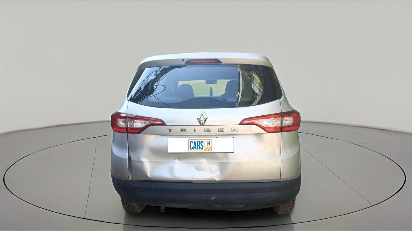 2025 Renault TRIBER RXE MT, Petrol, Manual, 9,368 km, exterior