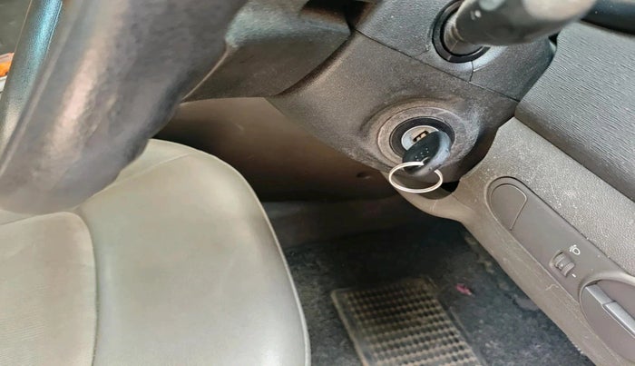 2011 Hyundai i10 MAGNA 1.2, Petrol, Manual, 39,776 km, interior