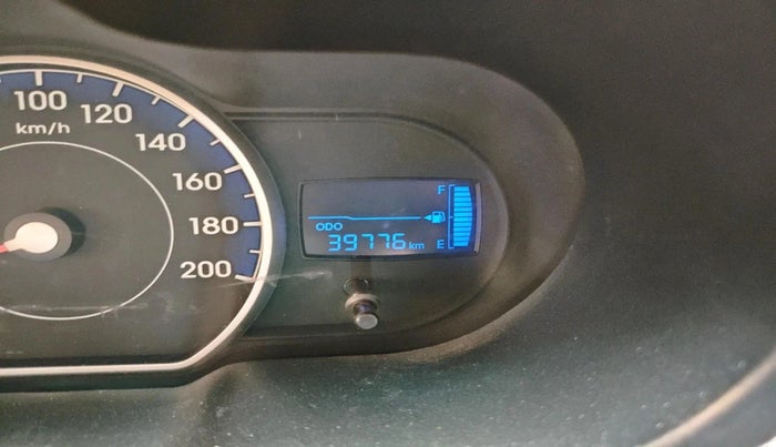 2011 Hyundai i10 MAGNA 1.2, Petrol, Manual, 39,776 km, interior