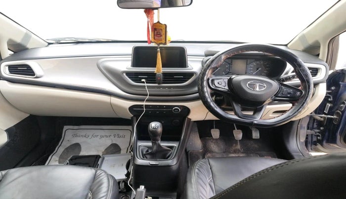 2022 Tata ALTROZ XT PETROL, Petrol, Manual, 19,242 km, interior