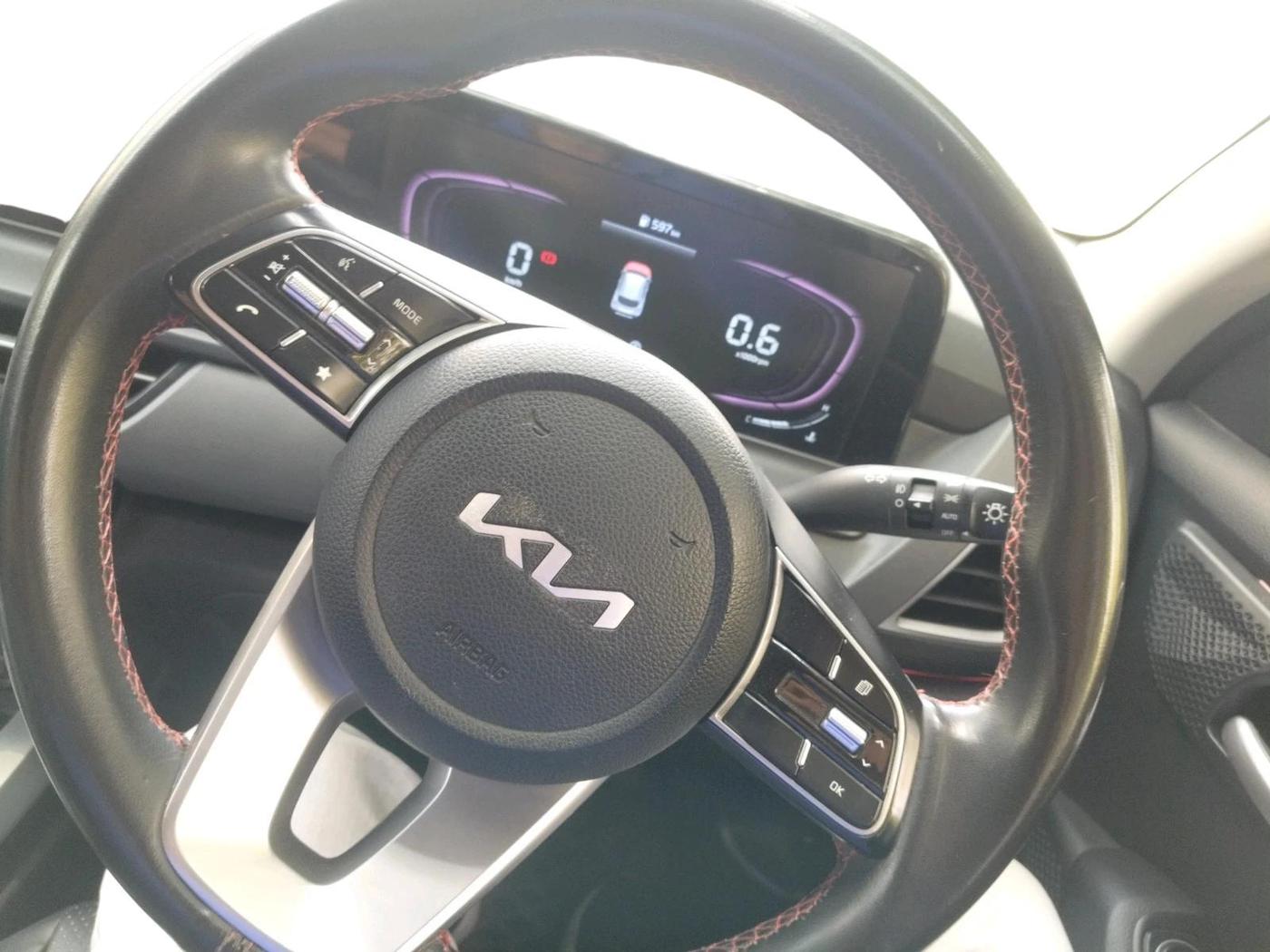 2023 KIA SELTOS  HTK 1.5 PETROL MT, Petrol, Manual, 20,509 km, interior
