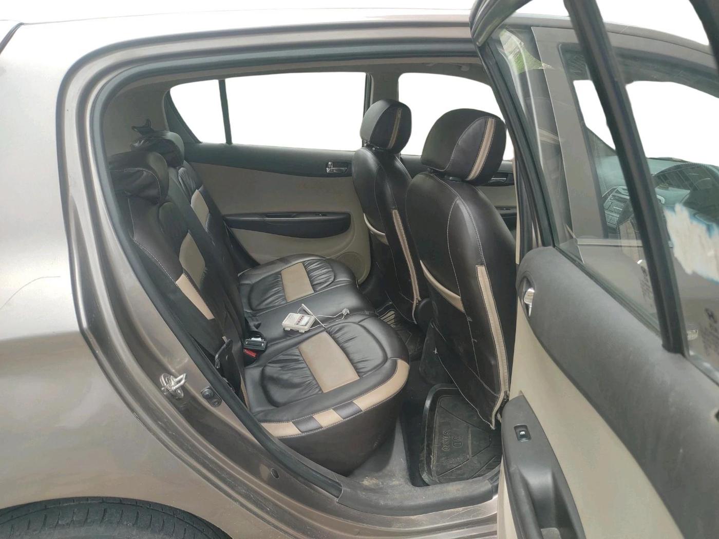 2012 Hyundai i20 ASTA 1.2, Petrol, Manual, 89,163 km, interior