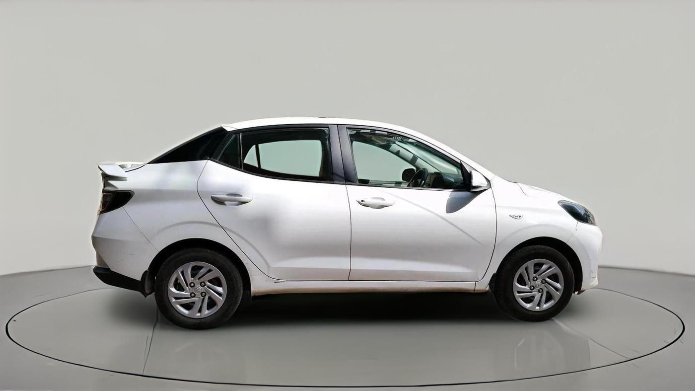 2021 Hyundai AURA S 1.2 CNG, CNG, Manual, 72,502 km, exterior