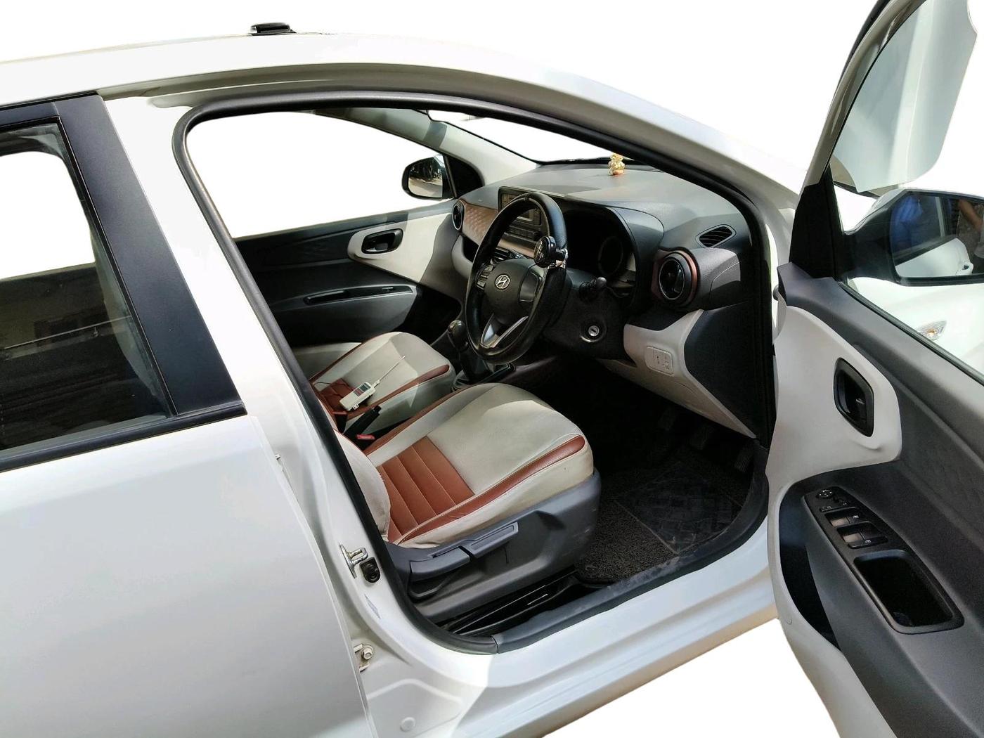 2021 Hyundai AURA S 1.2 CNG, CNG, Manual, 72,502 km, interior