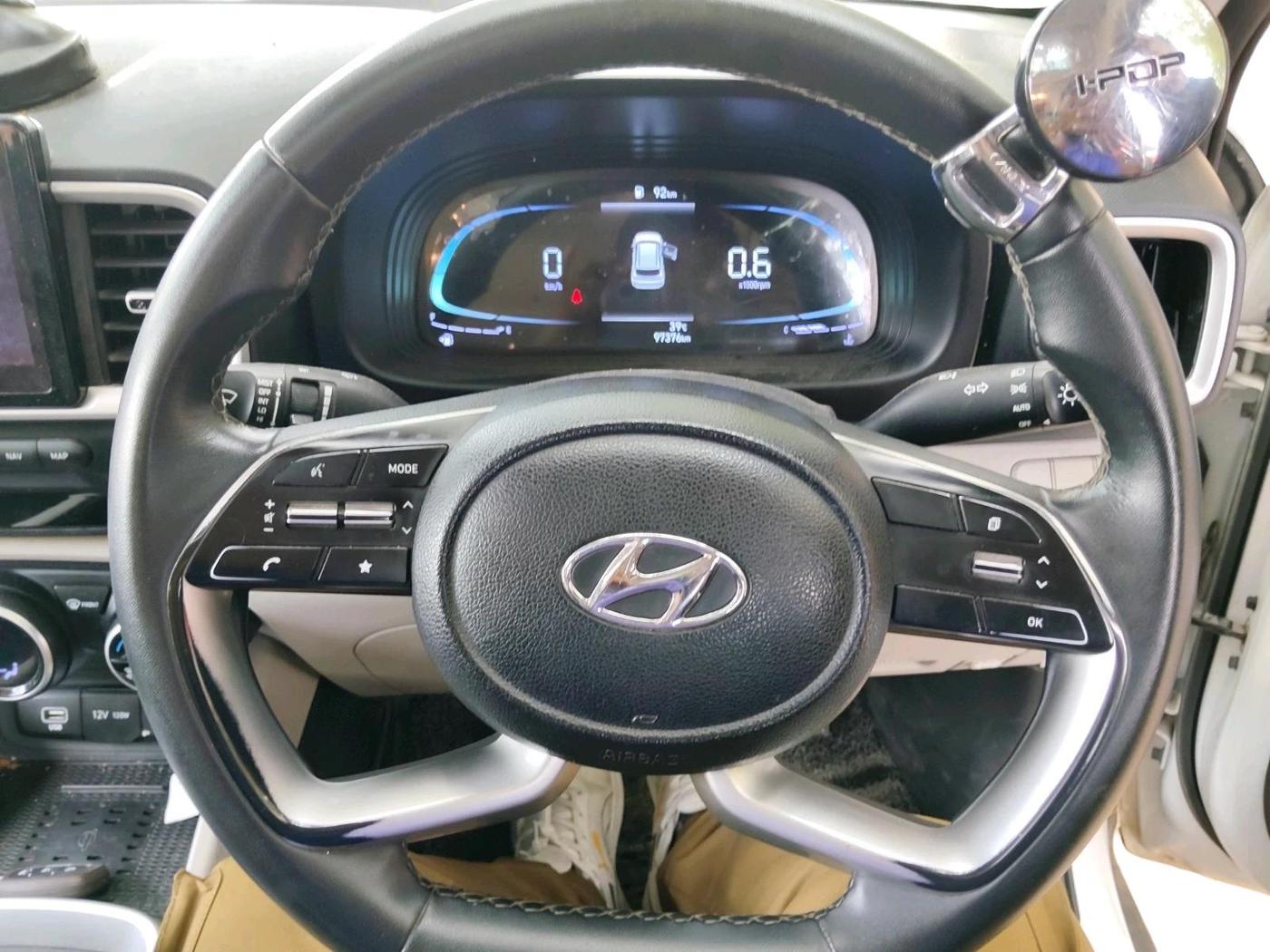 2023 Hyundai VENUE SX 1.2 PETROL, Petrol, Manual, 97,376 km, interior