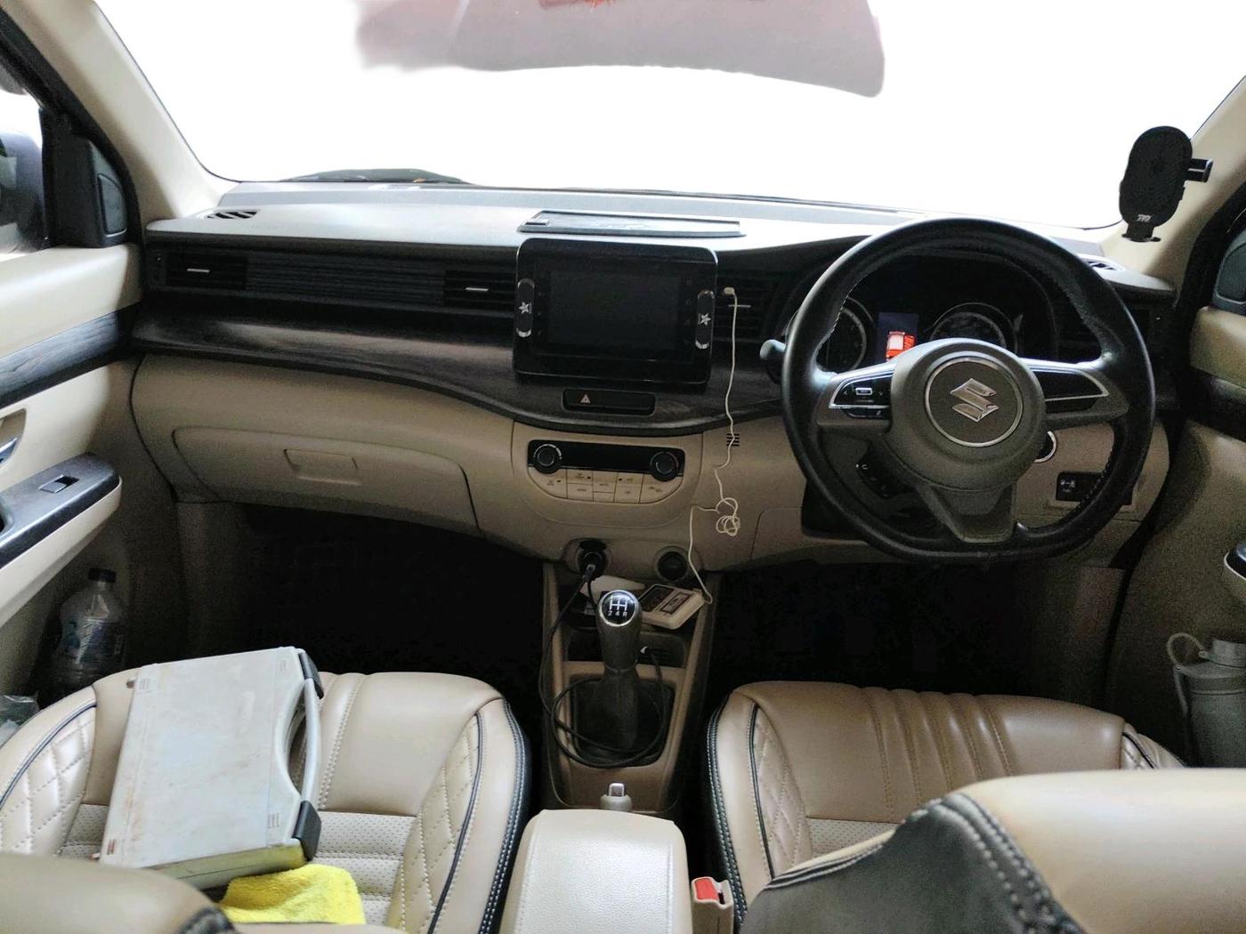 2022 Maruti Ertiga ZXI  CNG, CNG, Manual, 88,437 km, interior