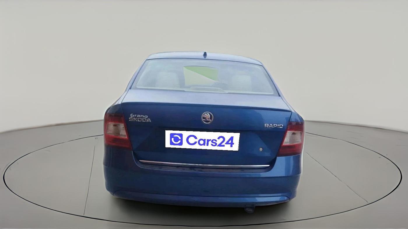 2017 Skoda Rapid STYLE 1.6 MPI, Petrol, Manual, 68,355 km, exterior