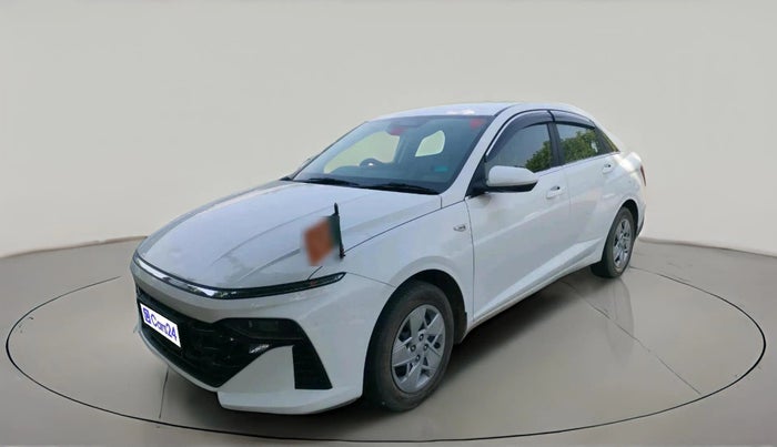 2024 Hyundai Verna EX 1.5 MT, Petrol, Manual, 11,045 km, exterior