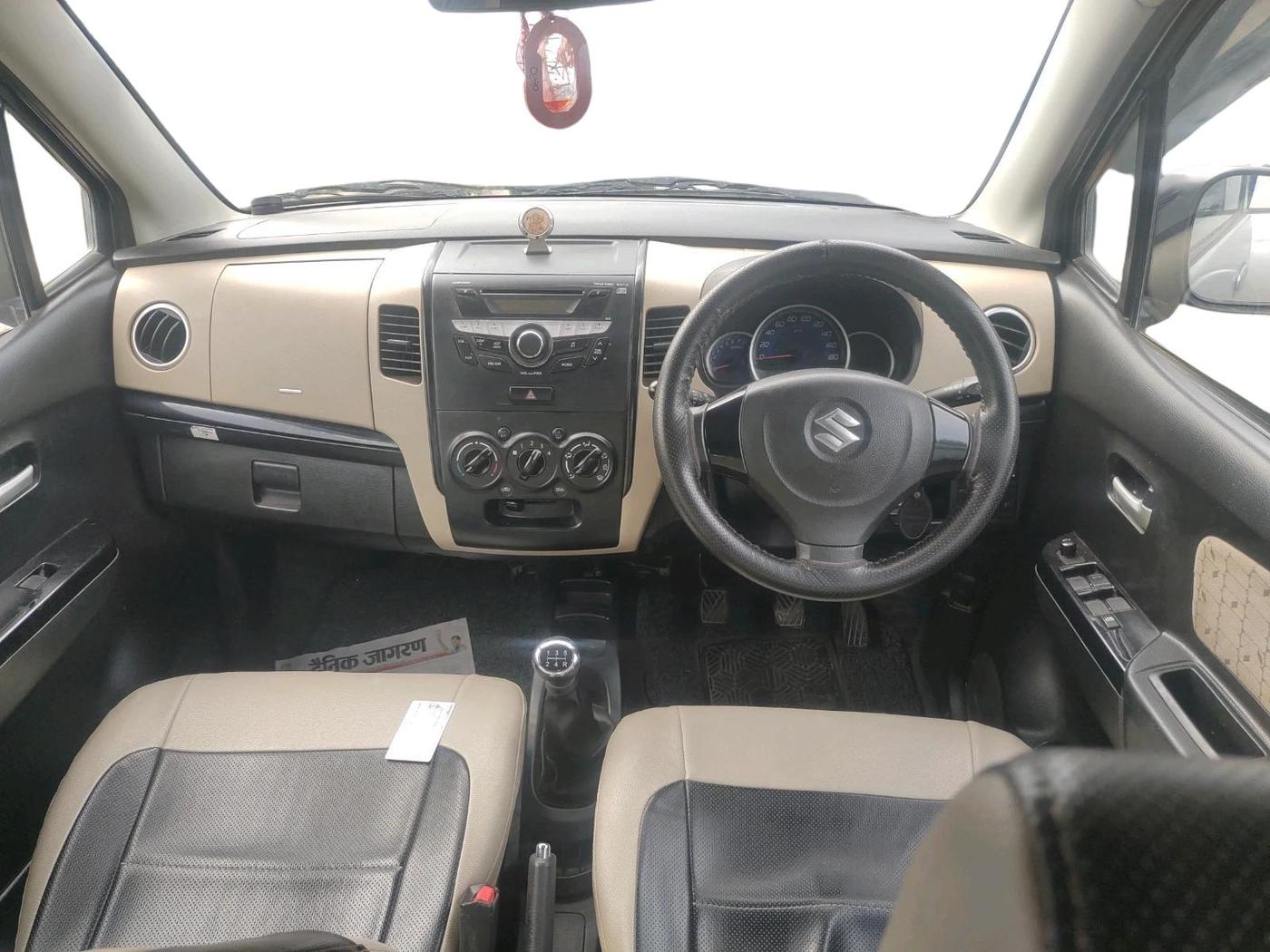 2017 Maruti Wagon R 1.0 VXI, Petrol, Manual, 60,877 km, interior