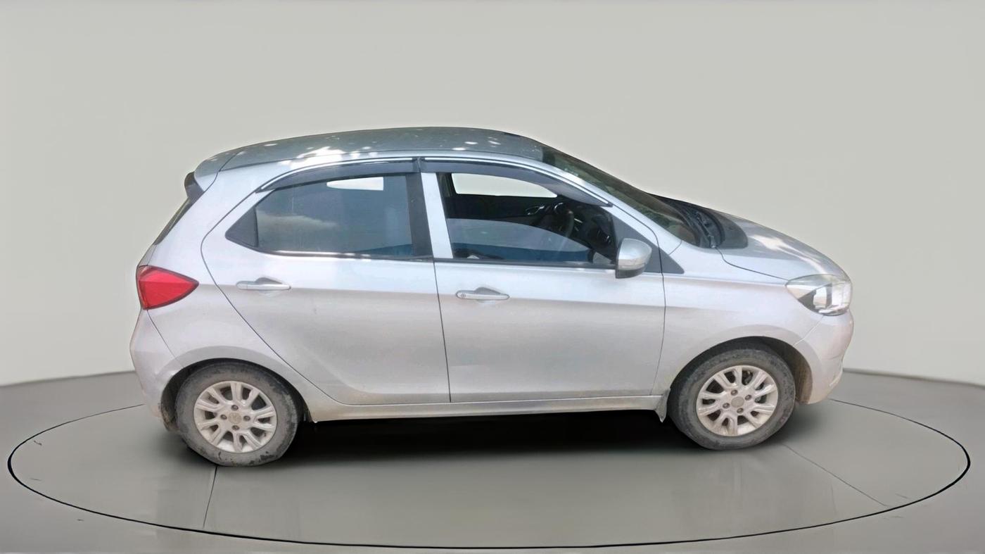 2018 Tata Tiago XZ PETROL, CNG, Manual, 56,426 km, exterior